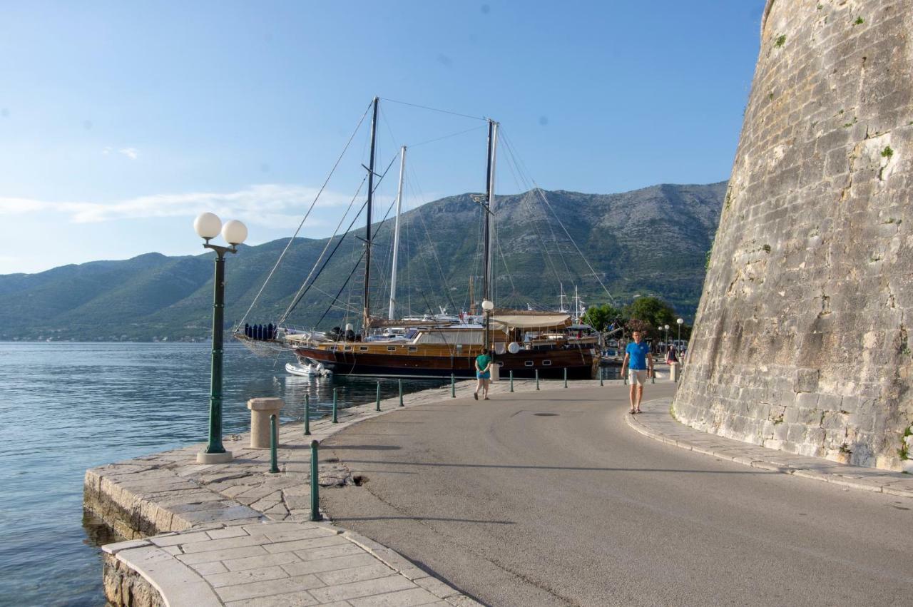 Apartments Giro Korcula Eksteriør bilde